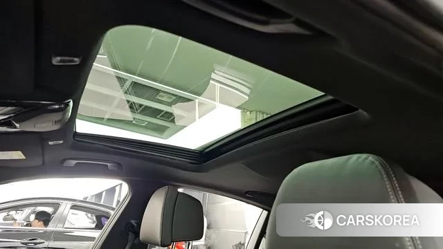 BMW 5 Series (G30) id 3746053 из Кореи 10