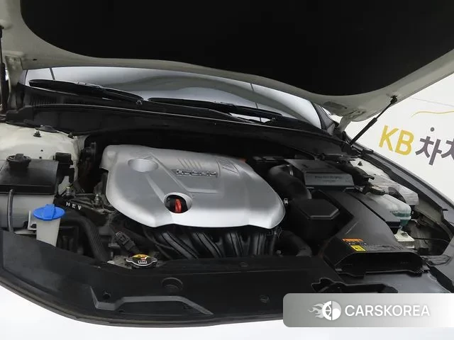 Hyundai Grandeur IG Hybrid id 3593562 из Кореи 10