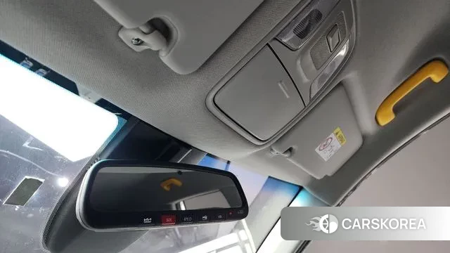 Kia Niro Plus id 3538946 из Кореи 10