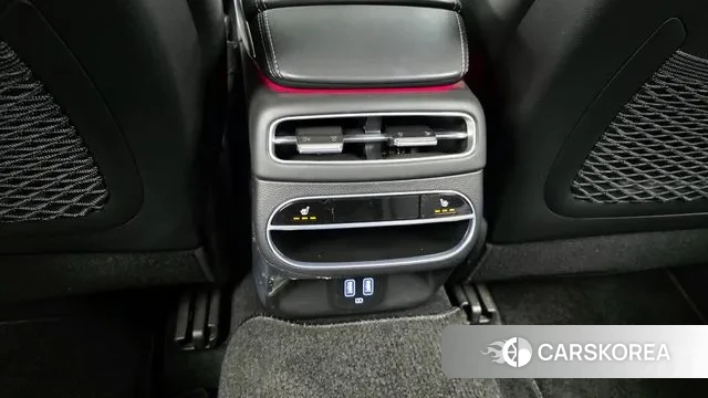 Genesis GV70 id 3654659 из Кореи 10