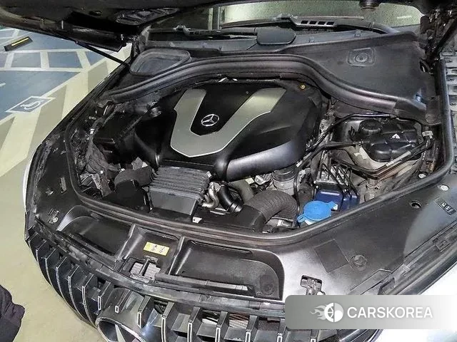 Mercedes-Benz GLE - Class W166 id 3429495 из Кореи 10