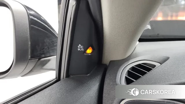 Volvo V40 Cross-Country id 3563194 из Кореи 10