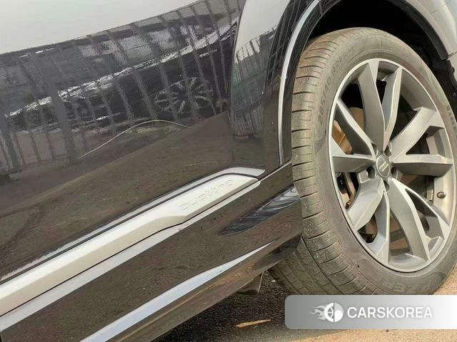 Audi Q7 id 4213894 из Китая 10