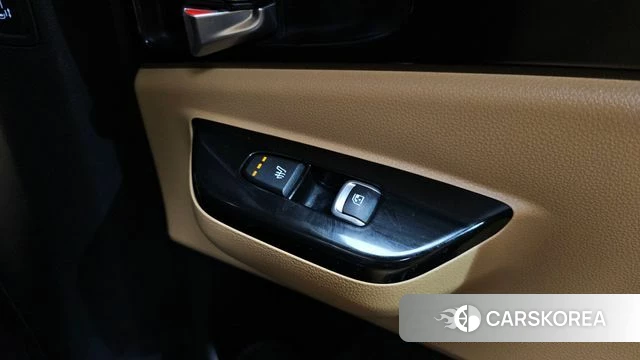 Kia Carnival 4th generation id 3819138 из Кореи 10