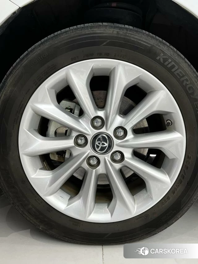 Toyota Corolla id 4290600 из Китая 10