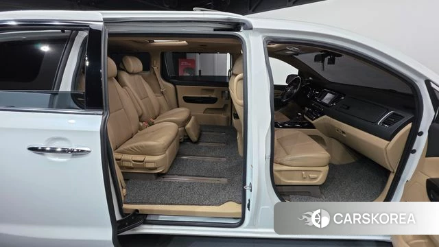 Kia The New Carnival id 4410991 из Кореи 10