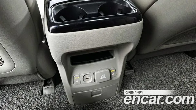 Kia The New Carnival id 2719254 из Кореи 10