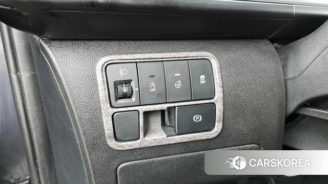 Hyundai Staria id 4202637 из Кореи 10