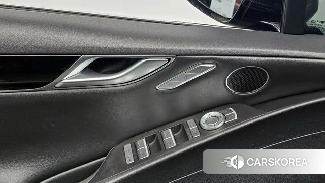 Genesis G80 (RG3) id 4389956 из Кореи 10