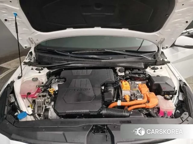 Hyundai Avante Hybrid (CN7) id 3685627 из Кореи 10