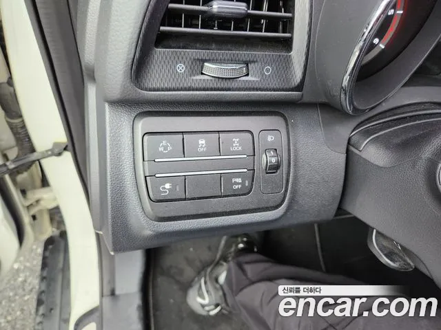 Ssangyong Tivoli Air id 2766343 из Кореи 10