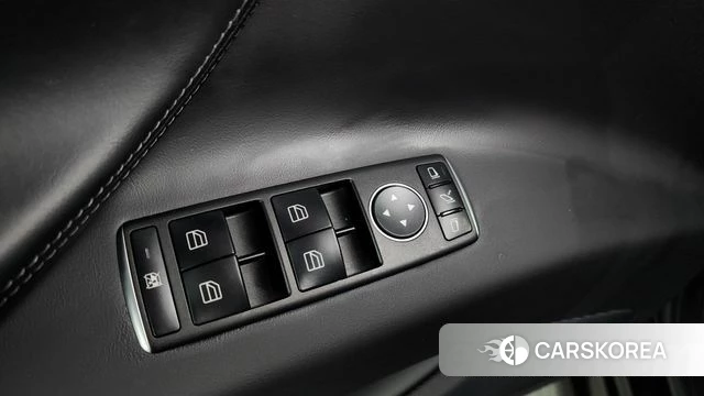 Tesla Model X id 4232531 из Кореи 10