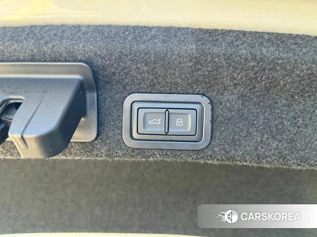 Audi A6 (C8) id 4291941 из Кореи 10
