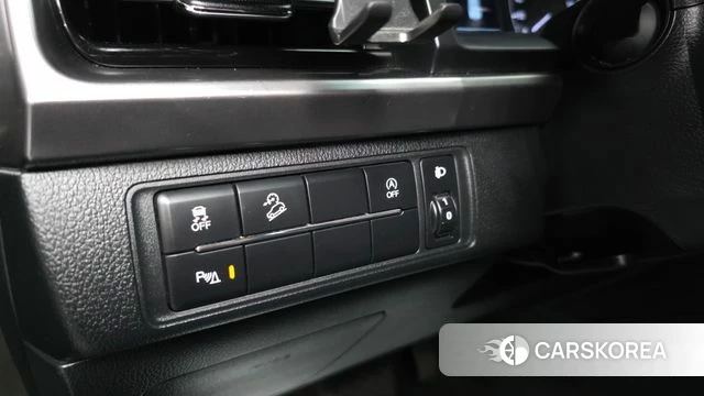 Ssangyong The New Rexton Sports Cannes id 4540222 из Кореи 10