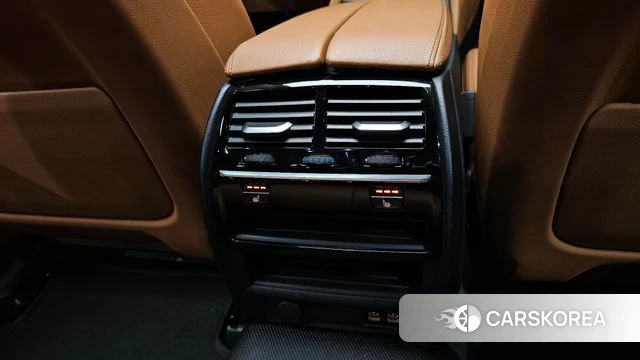 BMW 5 Series (G30) id 4836597 из Кореи 10