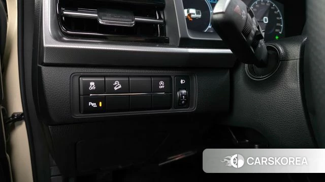 Ssangyong The New Rexton Sports Cannes id 3940031 из Кореи 10