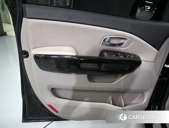 Kia The New Carnival id 4601465 из Кореи 10