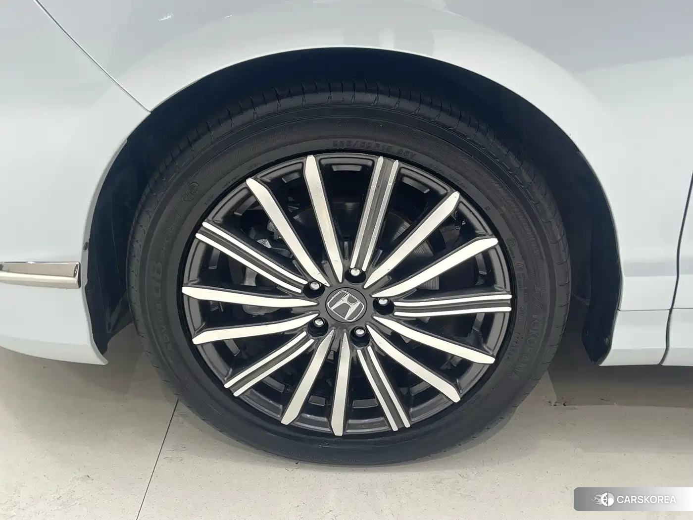 Honda Elysion id 4589168 из Китая 10