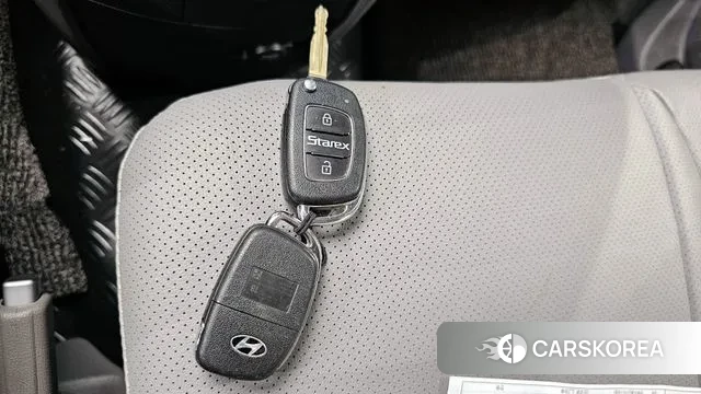 Hyundai The New Grand Starex id 3243246 из Кореи 10