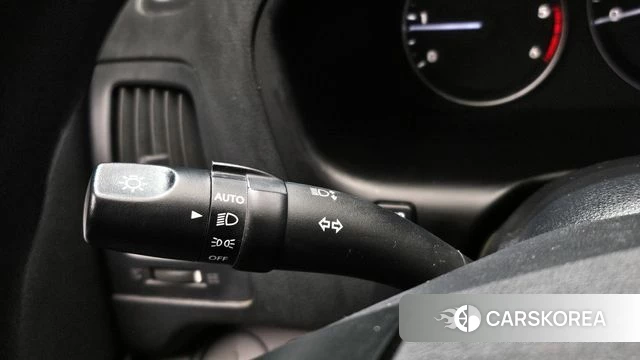 Hyundai The New Grand Starex id 3795604 из Кореи 10