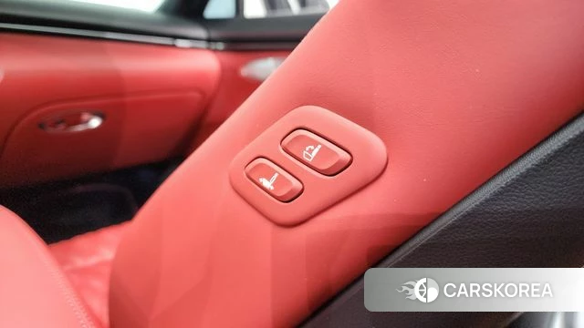 Genesis GV70 id 4194748 из Кореи 10