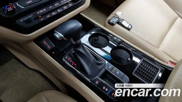 Kia The New Carnival id 2589891 из Кореи 10