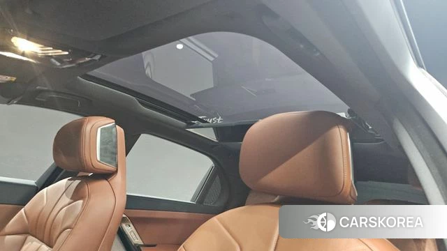 BMW 7 Series (G70) id 4375532 из Кореи 10