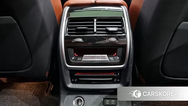 BMW X7 (G07) id 3007408 из Кореи 10