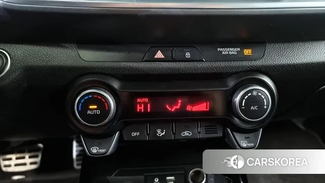 Kia Stonic id 3599039 из Кореи 10