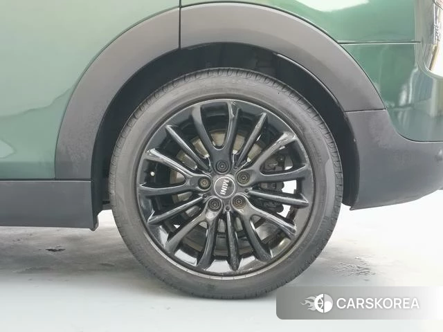 MINI CLUBMAN id 4211523 из Китая 10