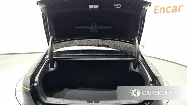 Hyundai Grandeur (GN7) id 3909839 из Кореи 10