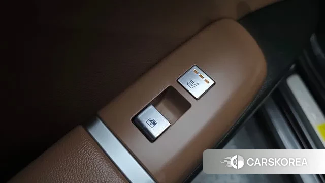 Hyundai Grandeur (GN7) id 3523327 из Кореи 10