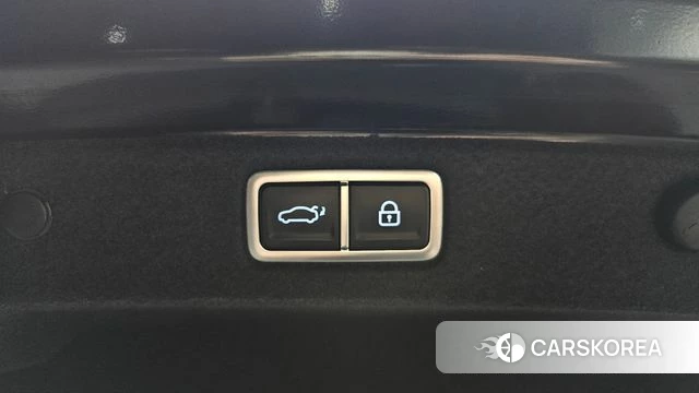 Hyundai Grandeur (GN7) id 4905064 из Кореи 10