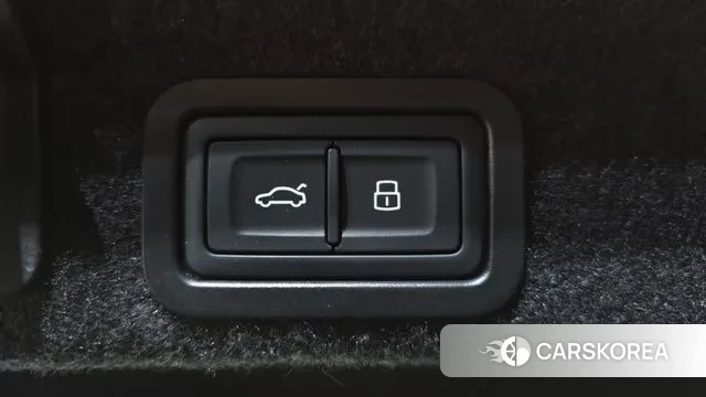 Audi A6 (C8) id 3713084 из Кореи 10