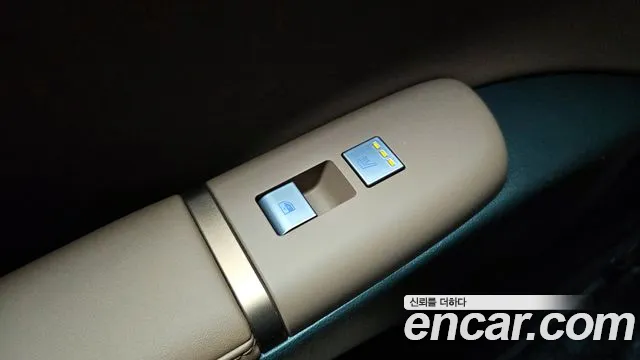 Hyundai Grandeur Hybrid (GN7) id 2822605 из Кореи 10