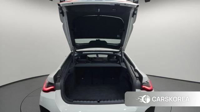 BMW i4 id 4201905 из Кореи 10