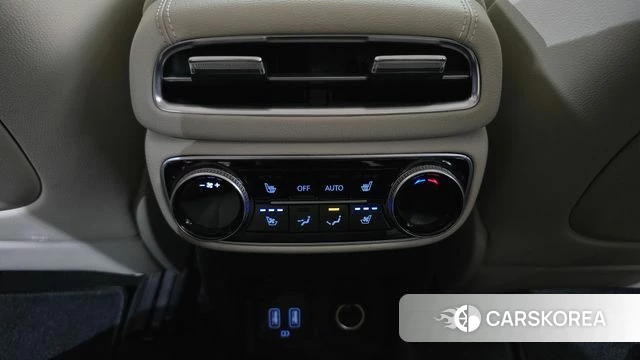 Genesis GV80 id 3936000 из Кореи 10