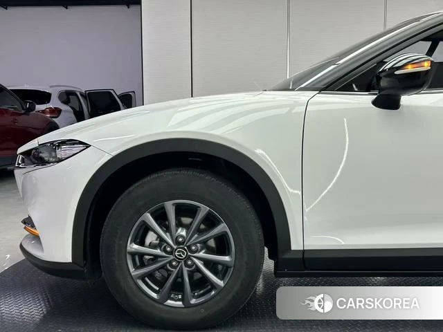 Mazda CX-4 id 4335617 из Китая 10