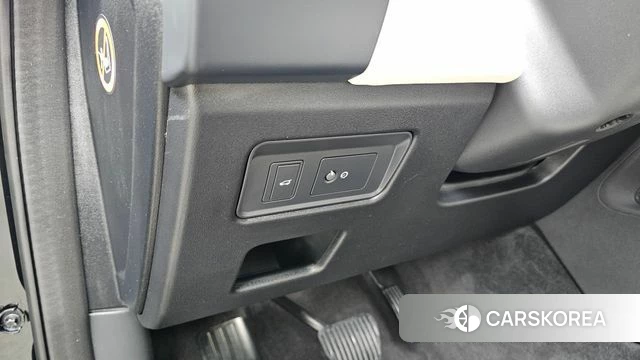 Land Rover Discovery 5 id 4539866 из Кореи 10