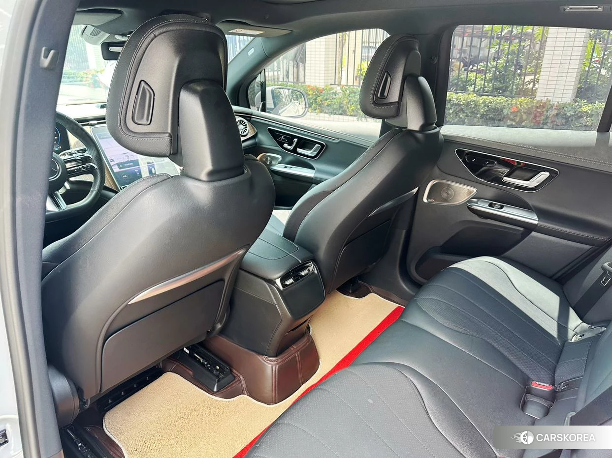 Mercedes-Benz EQE id 4487351 из Китая 10