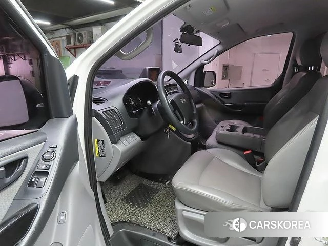 Hyundai The New Grand Starex id 4295151 из Кореи 10