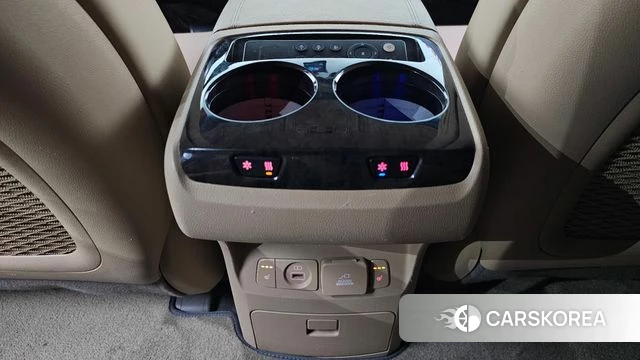 Kia The New Carnival id 4203680 из Кореи 10