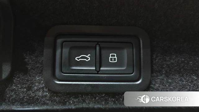 Audi A6 (C8) id 3910594 из Кореи 10