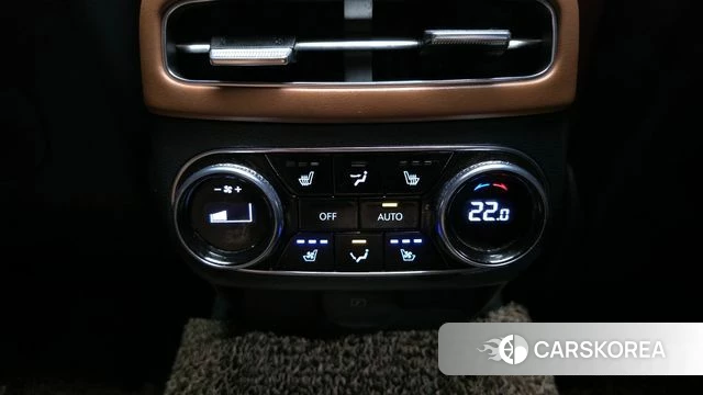 Genesis GV70 id 3851468 из Кореи 10