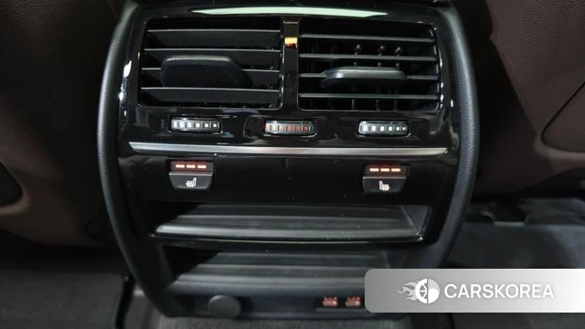 BMW 5 Series (G30) id 3898984 из Кореи 10