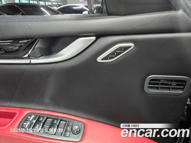 Maserati Ghibli id 2911873 из Кореи 10