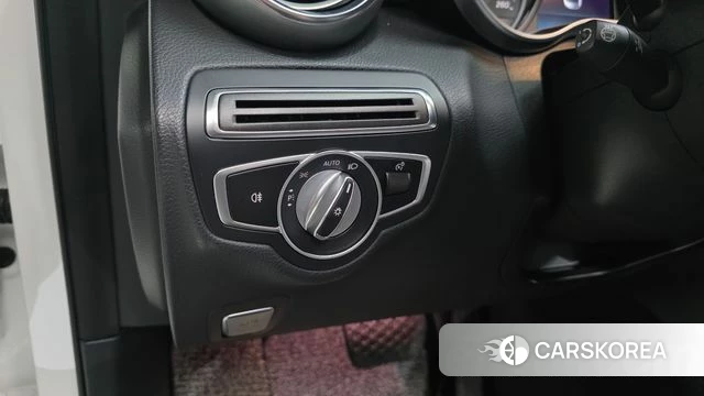 Mercedes-Benz C-Class W205 id 4417107 из Кореи 10