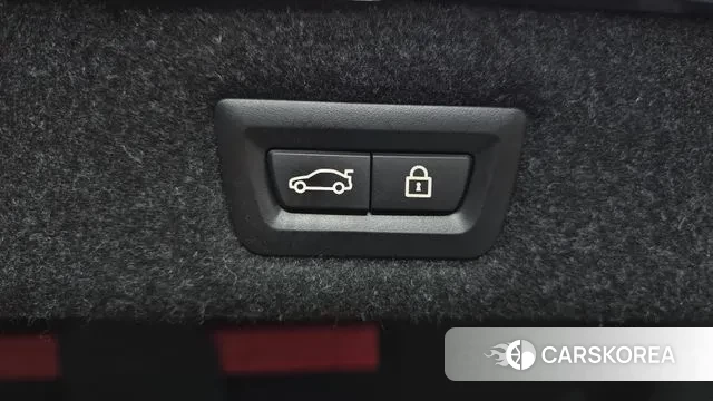 BMW 5 Series (G30) id 3788302 из Кореи 10