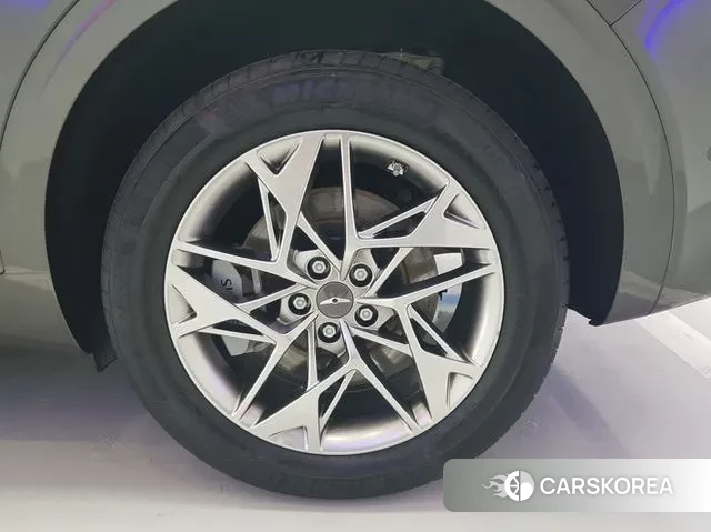 Genesis GV70 id 3063081 из Кореи 10