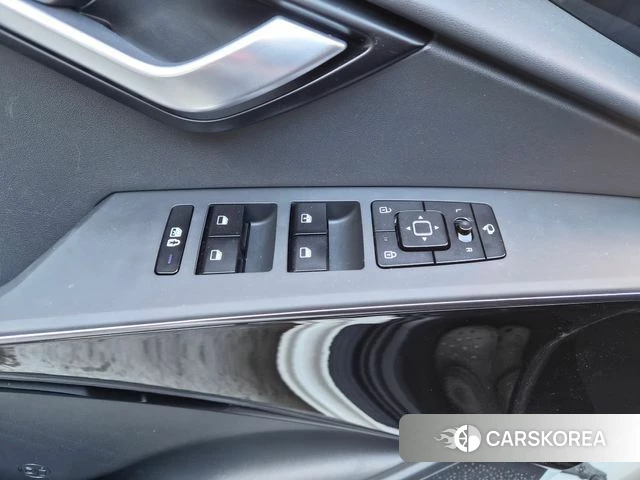 Kia Di Ol Nu Niro id 4892822 из Кореи 10